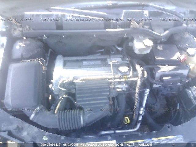 1G8AZ52F34Z227476 - 2004 SATURN ION LEVEL 2 WHITE photo 10