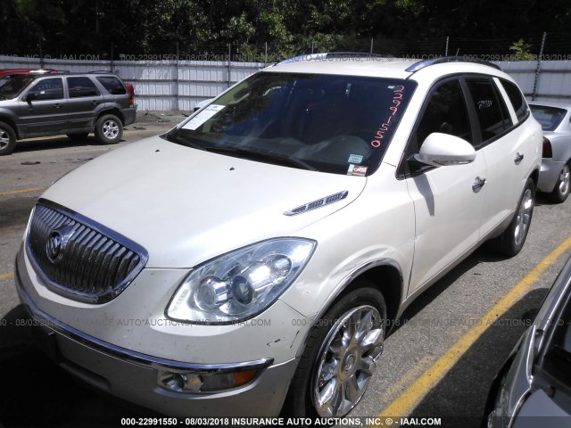5GAKRCED2BJ334556 - 2011 BUICK ENCLAVE CXL CREAM photo 2