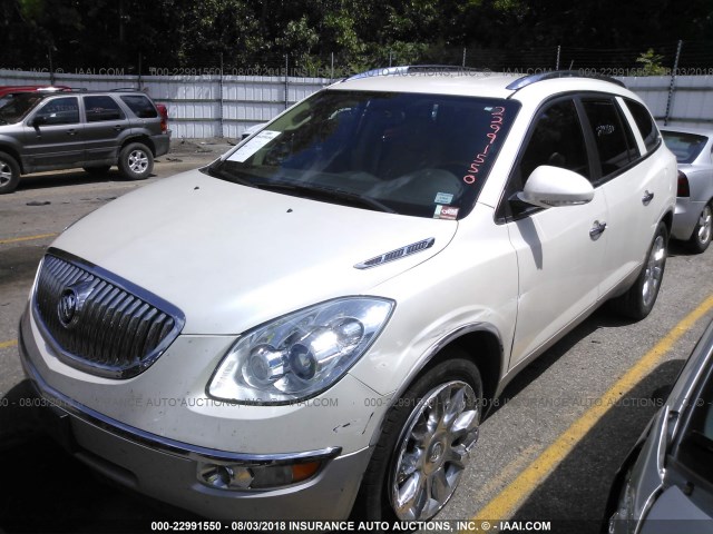 5GAKRCED2BJ334556 - 2011 BUICK ENCLAVE CXL 奶油色 照片 2