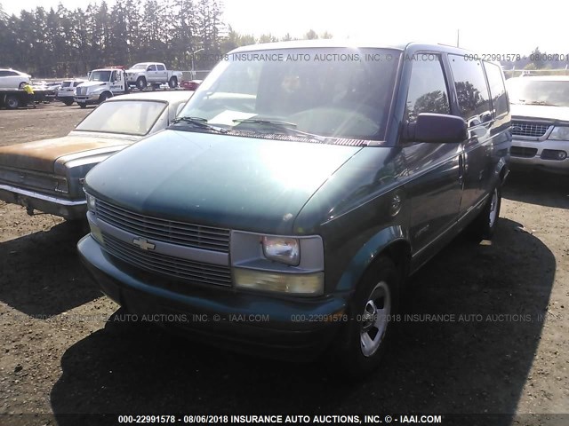 1GNDM19W0VB178576 - 1997 CHEVROLET ASTRO GREEN photo 2