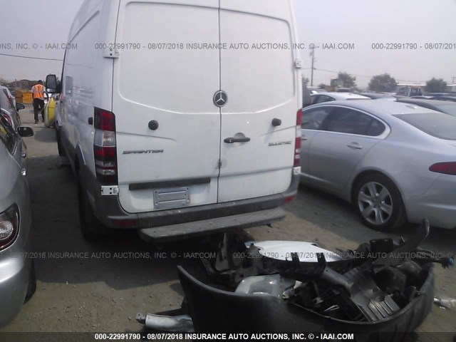 WD3PE7DC6F5947742 - 2015 MERCEDES-BENZ SPRINTER 2500 WHITE photo 3