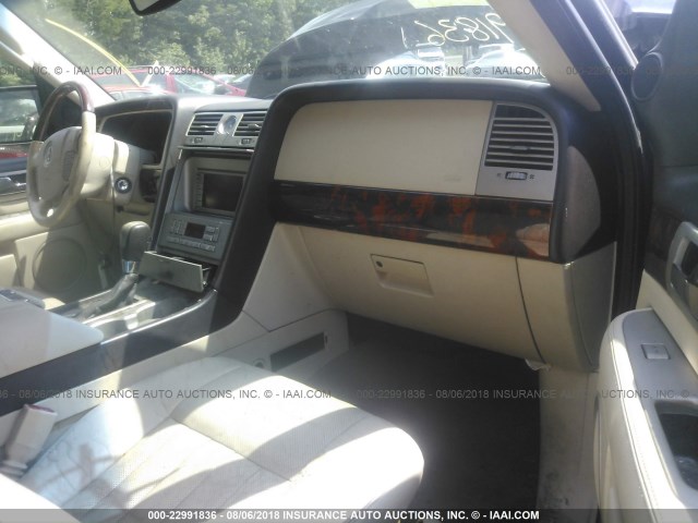 5LMFU28R13LJ46593 - 2003 LINCOLN NAVIGATOR BLACK photo 5