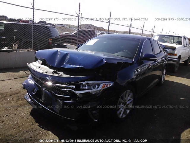 5XXGT4L3XJG242426 - 2018 KIA OPTIMA LX/S BLUE photo 2