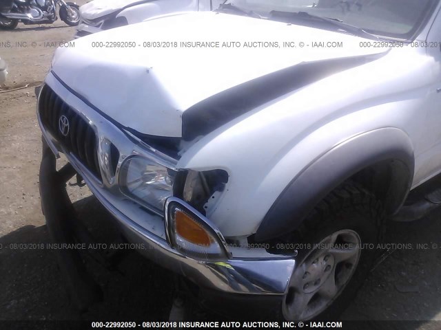 5TEHN72N82Z138961 - 2002 TOYOTA TACOMA DOUBLE CAB WHITE photo 6