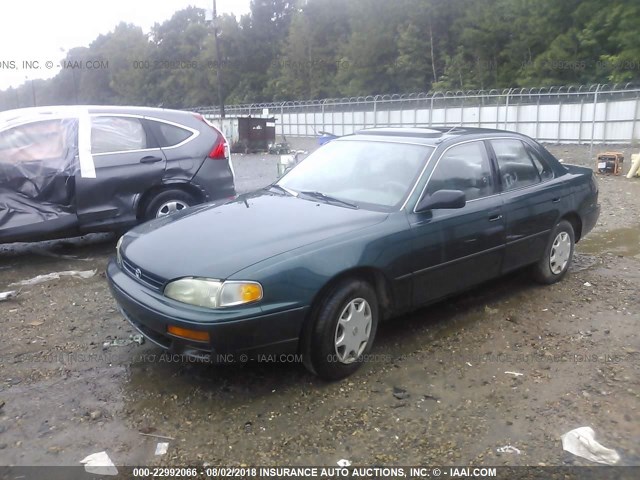 4T1BG12K8TU763577 - 1996 TOYOTA CAMRY DX/LE/XLE მწვანე ფოტო 2