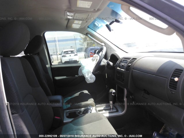 5N1AR1NN8CC602440 - 2012 NISSAN PATHFINDER S/LE/SE GRAY photo 5