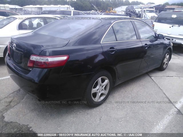 4T1BE46K97U511909 - 2007 TOYOTA CAMRY NEW GENERAT CE/LE/XLE/SE BLACK photo 4
