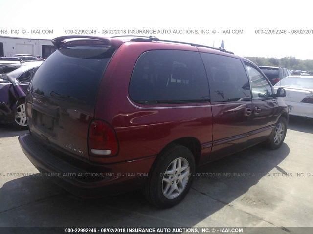 1B4GP44G0YB754313 - 2000 DODGE GRAND CARAVAN SE/SPORT RED photo 4