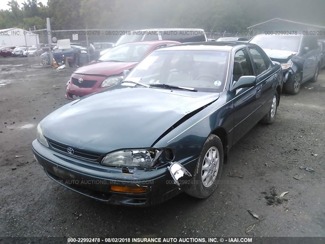 4T1BG12K6TU934701 - 1996 TOYOTA CAMRY DX/LE/XLE GREEN photo 2