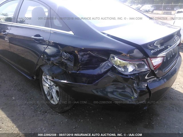 5NPEB4AC1DH737457 - 2013 HYUNDAI SONATA GLS BLUE photo 6