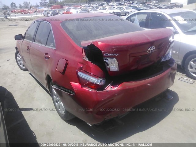 JTNBB46K983045589 - 2008 TOYOTA CAMRY HYBRID RED photo 3