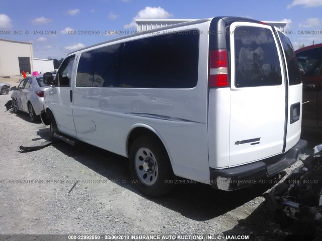 1GNSGCF44E1150380 - 2014 CHEVROLET EXPRESS G1500 LT WHITE photo 3