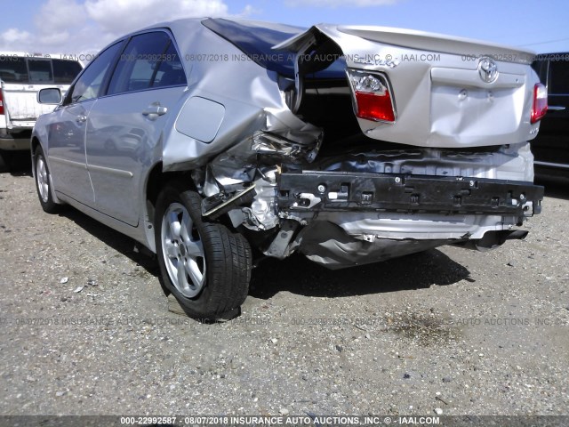 4T1BE46KX9U892902 - 2009 TOYOTA CAMRY SE/LE/XLE SILVER photo 6