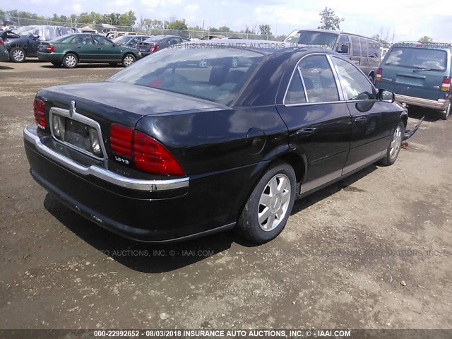 1LNHM87A02Y714473 - 2002 LINCOLN LS 黑色 照片 4