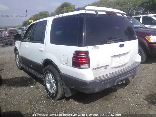 1FMFU16L04LA17161 - 2004 FORD EXPEDITION XLT WHITE photo 3