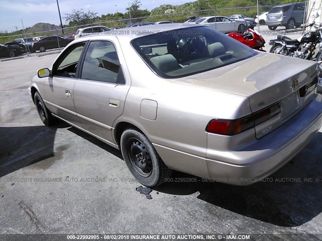 4T1BG22K4WU856686 - 1998 TOYOTA CAMRY CE/LE/XLE 棕色 照片 3