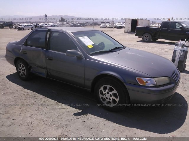 JT2BG22K5V0088848 - 1997 TOYOTA CAMRY LE/XLE GRAY photo 1