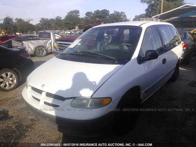 2B4GP25GXYR677048 - 2000 DODGE CARAVAN WHITE photo 2