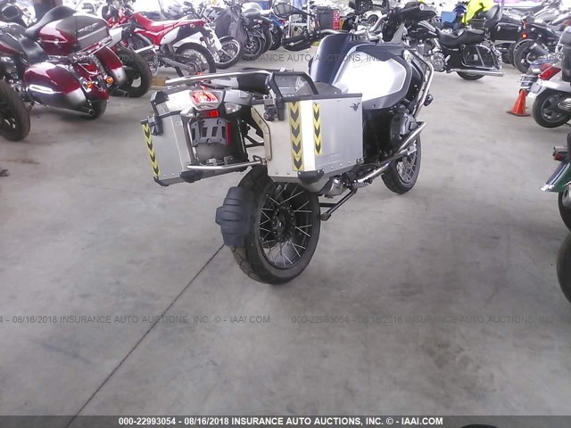 WB10A1206GZ664676 - 2016 BMW R1200 GS ADVENTURE ლურჯი ფოტო 4