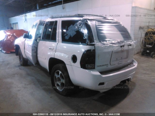 1GNDT13S182224932 - 2008 CHEVROLET TRAILBLAZER LS/LT WHITE photo 3