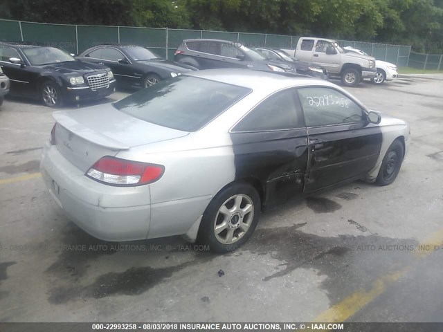 2T1CF28P6YC341560 - 2000 TOYOTA CAMRY SOLARA SE/SLE ვერცხლისფერი ფოტო 4