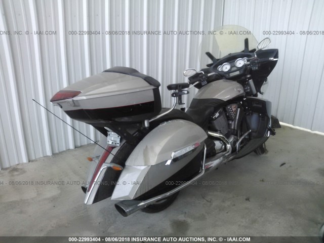 5VPTW36N7E3030166 - 2014 VICTORY MOTORCYCLES CROSS COUNTRY TOUR/TOUR 15TH ANNIV GRAY photo 4