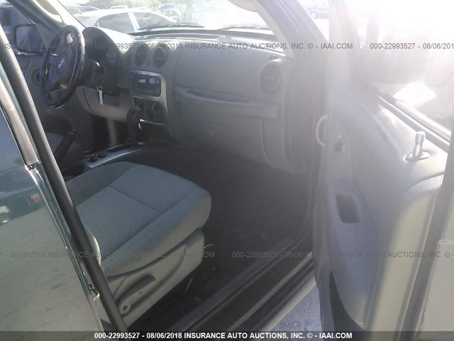 1J4GL38K45W724561 - 2005 JEEP LIBERTY RENEGADE Light Blue photo 5