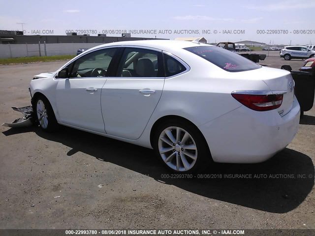 1G4PR5SK9E4163340 - 2014 BUICK VERANO CONVENIENCE WHITE photo 3