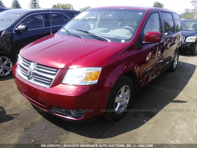 1D8HN54P58B187858 - 2008 DODGE GRAND CARAVAN SXT RED photo 2