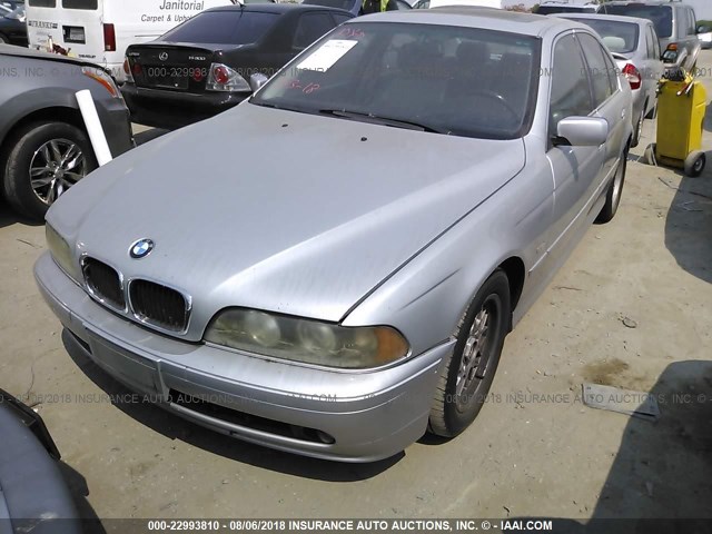 WBADT434X1GX21320 - 2001 BMW 525 I AUTOMATIC SILVER photo 2