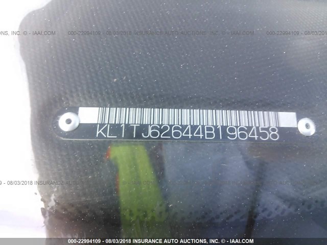 KL1TJ62644B196458 - 2004 CHEVROLET AVEO LS 白色 照片 9