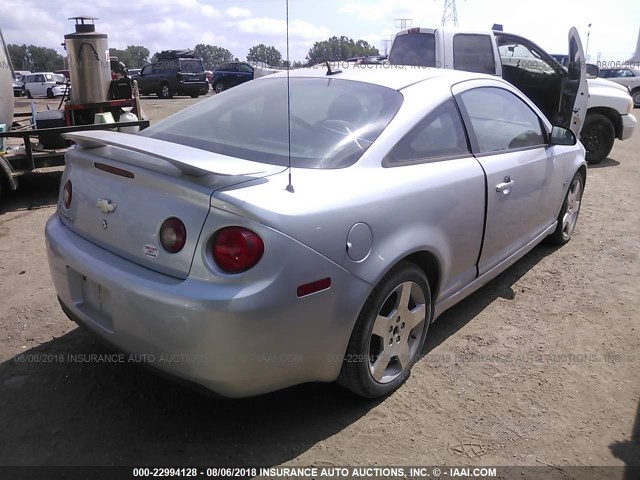 1G1AT18HX97160198 - 2009 CHEVROLET COBALT LT SILVER photo 4