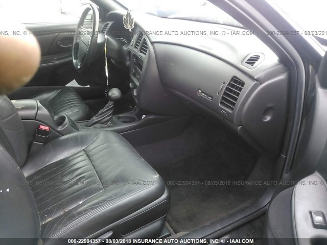 2G1WX12K439397368 - 2003 CHEVROLET MONTE CARLO SS შავი ფოტო 5