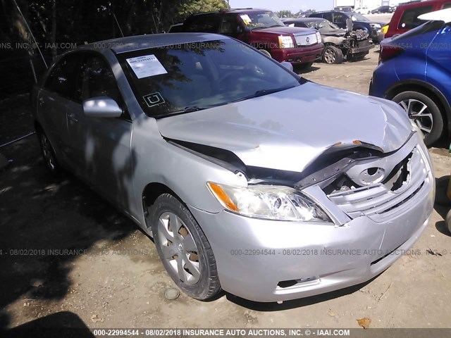 4T1BE46K57U007891 - 2007 TOYOTA CAMRY NEW GENERAT CE/LE/XLE/SE SILVER photo 1