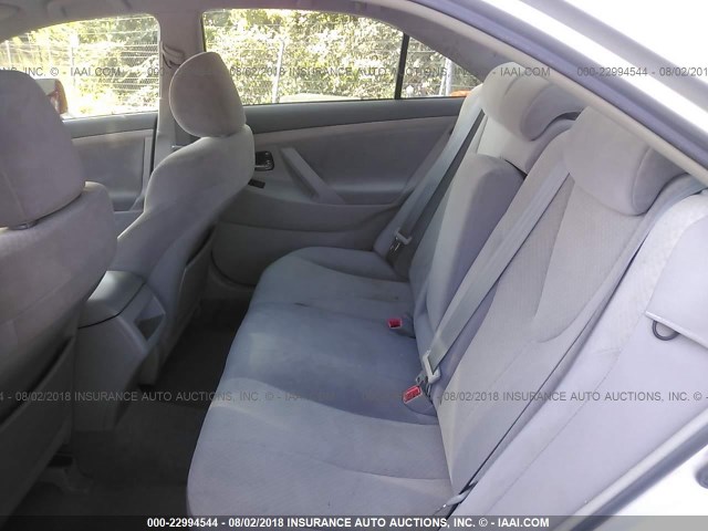 4T1BE46K57U007891 - 2007 TOYOTA CAMRY NEW GENERAT CE/LE/XLE/SE SILVER photo 8