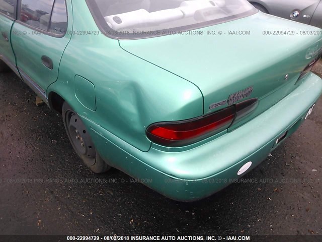 1Y1SK5289SZ066625 - 1995 GEO PRIZM LSI GREEN photo 6