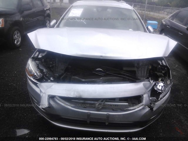 YV126MFB0F1315739 - 2015 VOLVO S60 PREMIER SILVER photo 6