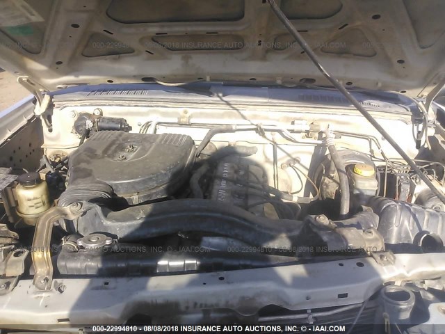 1N6DD26T04C434987 - 2004 NISSAN FRONTIER KING CAB XE SILVER photo 10