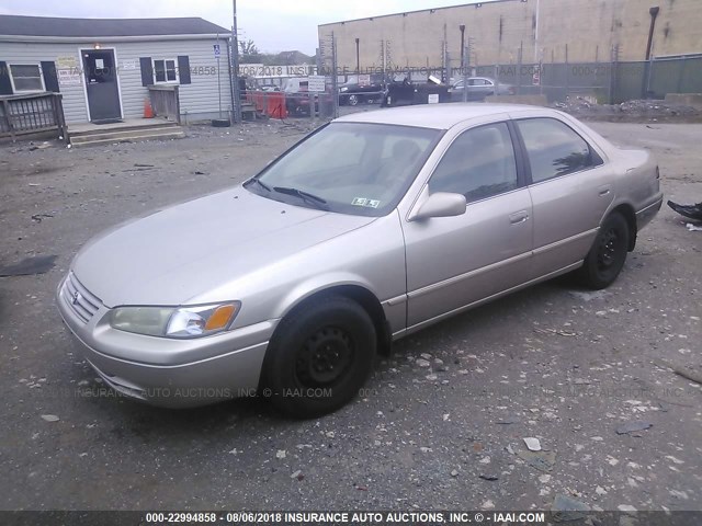 4T1BG28K7XU581839 - 1999 TOYOTA CAMRY CE/LE/XLE 棕色 照片 2
