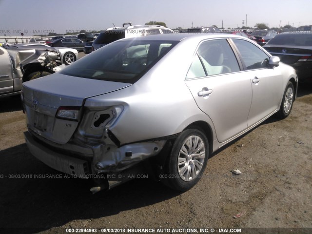 4T1BF1FK9DU694025 - 2013 TOYOTA CAMRY L/SE/LE/XLE 银色 照片 4