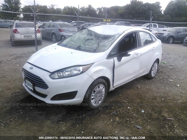 3FADP4AJ2GM118785 - 2016 FORD FIESTA S WHITE photo 2