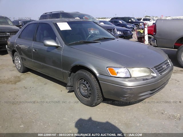 4T1BG22K0XU523998 - 1999 TOYOTA CAMRY CE/LE/XLE 灰色 照片 1