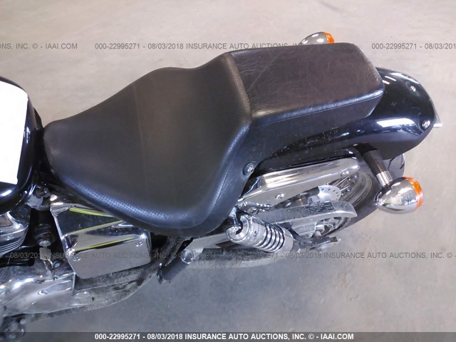 JH2RC44022M616298 - 2002 HONDA VT750 DC BLACK photo 8