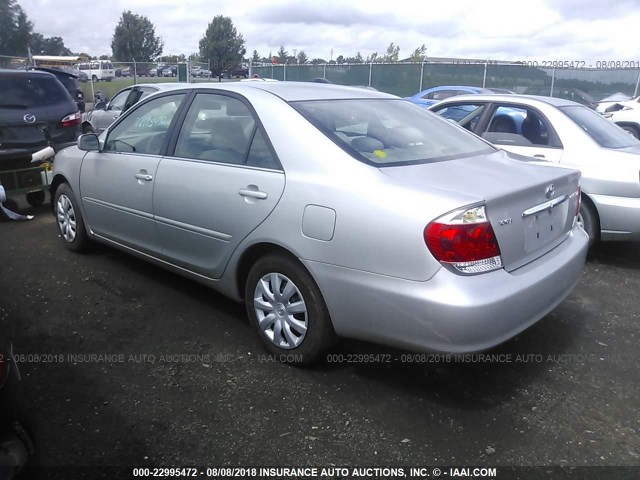 4T1BE32K25U066815 - 2005 TOYOTA CAMRY LE/XLE/SE Boz foto 3