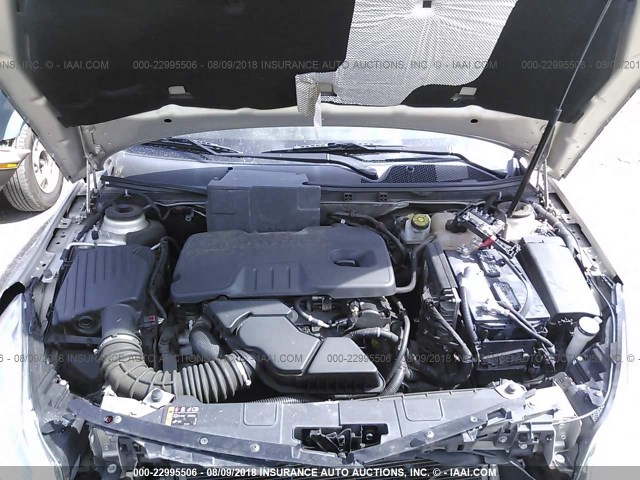 2G4GR5EKXC9106621 - 2012 BUICK REGAL GOLD photo 10