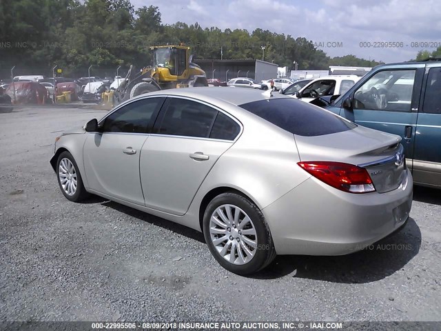 2G4GR5EKXC9106621 - 2012 BUICK REGAL GOLD photo 3