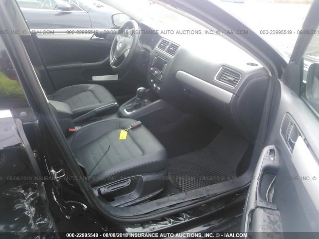 3VWLZ7AJXBM324993 - 2011 VOLKSWAGEN JETTA SEL BLACK photo 5