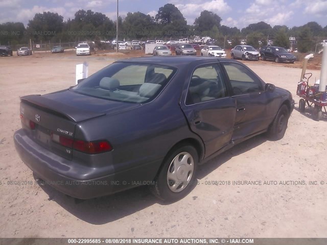 4T1BF22K6VU002526 - 1997 TOYOTA CAMRY CE/LE/XLE GREEN photo 4