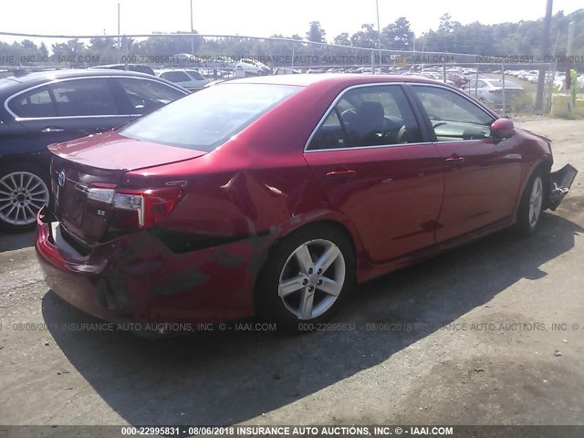 4T1BF1FK8CU576031 - 2012 TOYOTA CAMRY SE/LE/XLE წითელი ფოტო 4