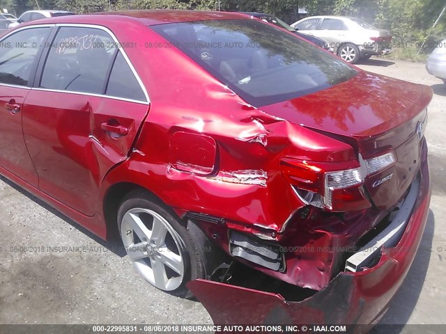 4T1BF1FK8CU576031 - 2012 TOYOTA CAMRY SE/LE/XLE წითელი ფოტო 6